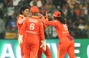 WPL 2025: Super bowling helps Gujarat Giants restrict RCB for sub-par 125/7