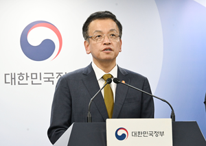 Choi reiterates efforts to make South Korea one of top 5 global bio leaders