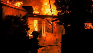 Two dead, four hospitalised in Sydney house fire