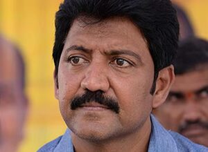 Andhra Pradesh Police conduct searches at YSRCP leader Vamsi’s house in Hyderabad