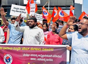 Sixteen ABVP workers booked for protesting against Metro fare hike in Karnataka