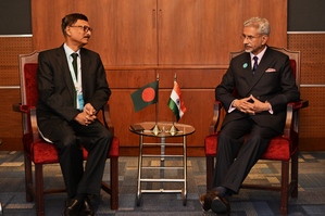 EAM Jaishankar meets B’desh Foreign Affairs Advisor, other counterparts in Muscat