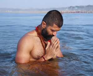 Vijay Deverakonda on Kumbh Mela: A journey to connect, pay respect to our epic origins and roots!