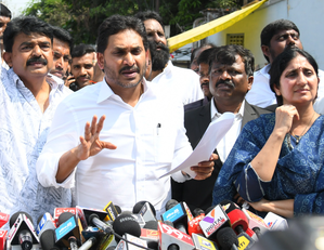 Total breakdown of law and order in Andhra Pradesh, says Jagan