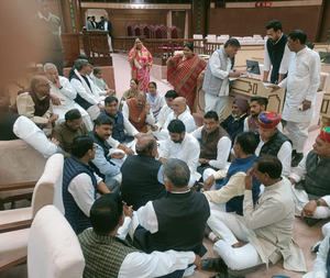 Rajasthan Assembly: Six suspended Cong MLAs stopped from entering House, deadlock continues