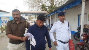 Kingpin arranging fake Indian documents for Bangladeshi infiltrators arrested in Bengal