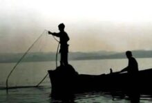 Sri Lankan Navy arrests 32 Tamil fishermen, five boats seized