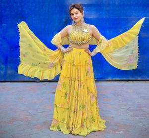 Rubina Dilaik beats ‘Monday blues’ with a dollop of yellow