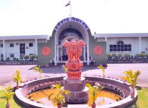 Chhattisgarh Assembly pays tribute to Dr. Manmohan Singh