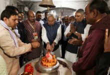 Nitish Kumar participates in Maha Shivratri celebrations in Patna