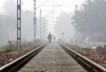 Kerala woman jumps in front of speeding train with two kids