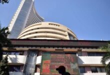 Sensex, Nifty end flat amid mixed market sentiment