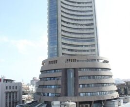 Indian stock market opens lower, Nifty below 22,900