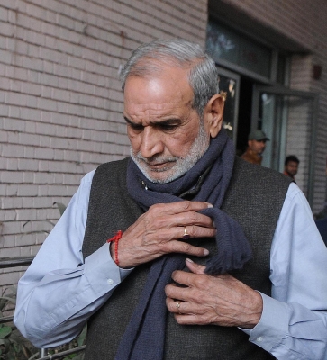 1984 anti-Sikh riots: Delhi court awards life sentence to Sajjan Kumar in murder case (Ld)