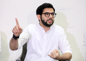 Stop shifting Mumbai offices to Delhi & other states: Aaditya Thackeray to Fadnavis