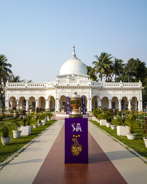 KKR’s IPL 2024 Trophy Tour reaches Cooch Behar