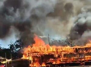 Massive fire breaks out in Gwalior cowshed; casualties averted