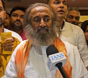 ‘Will accept the suggestion’, says Sri Sri Ravi Shankar as he praises PM Modi’s appeal for yoga camps in Uttarakhand