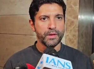 Farhan Akhtar attends launch of helpline for victims of cyberbullying