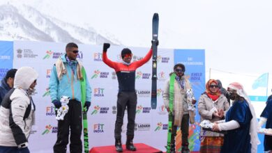 J&K: Athletic perseverance raises in Gulmarg amid snow & drizzle