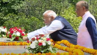 PM Modi pays tribute to Seewoosagur Ramgoolam and Anerood Jugnauth in Mauritius