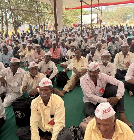 Mumbai: Farmers protest against Rs 86,300 crore Shaktipeeth Highway project