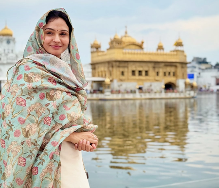 My respect and admiration for the Sikh community has gone up 100 fold after my trip to Amritsar: Andrea Jeremiah