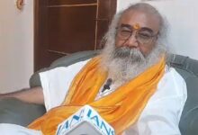 Acharya Pramod Krishnam seeks apology from Harshvardhan Sapkal for comparing Fadnavis with Aurangzeb