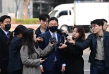 South Korean Court rejects arrest warrants for two presidential security officials