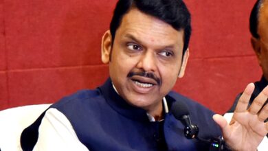 Complete various approved transmission projects on priority: CM Fadnavis tells officials