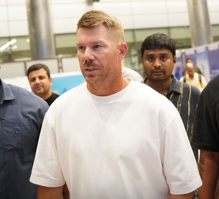 David Warner lands in Hyderabad ahead of ‘Robinhood’ trailer launch