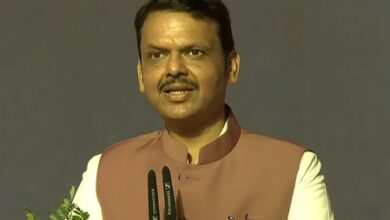 Maha govt presents bill to regulate private placement agencies & protect job seekers