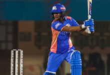 WPL 2025: Skipper Harmanpreet’s brilliant half-century lifts MI to 179/6