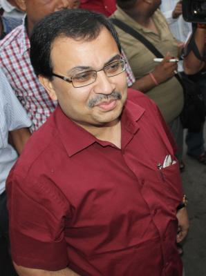 Calcutta HC clears Kunal Ghosh’s trip abroad with Bengal CM, checks source of funds