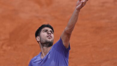 Alcaraz beats Khachanov to move into quarterfinals in Rome