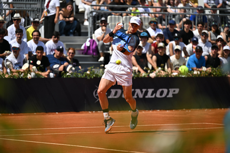 Italian Open: Draper comes back to defeat Moutet, sets QF clash with Alcaraz Italian Open: Draper comes back to defeat Moutet, sets QF clash with Alcaraz