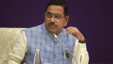 Stampede case: Cong High Command must direct Shivakumar to resign, says Pralhad Joshi
