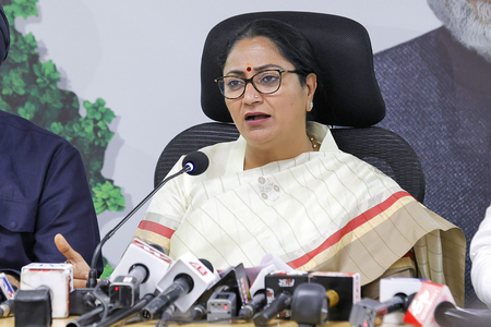 Delhi CM to inaugurate 33 Ayushman Arogya Mandirs today Delhi CM to inaugurate 33 Ayushman Arogya Mandirs today