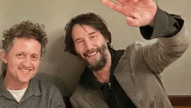 Keanu Reeves, Alex Winter tease reunion on broadway stage