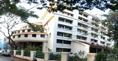 Youth Cong workers storm Sree Chithra Institute over surgery delays amid equipment shortage