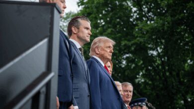 Trump directs immigration officials to expand deportation campaign in major cities