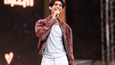 Maahi talks about how he deals with comparisons with father Shaan