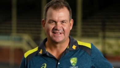 Struggling Orcas cut ties with coach Mott; Klaasen steps down as captain