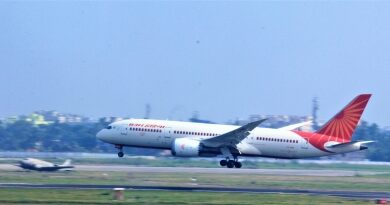 Cabin crew sacking: More trouble brews for Air India amid CBI probe demand (Lead)