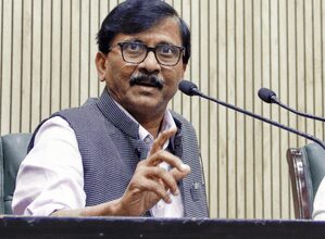 Pressure on Thackerays to fight BMC polls jointly, MVA tie not must for local elections: Raut