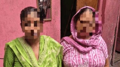 Two women arrested in Delhi for robbing youth