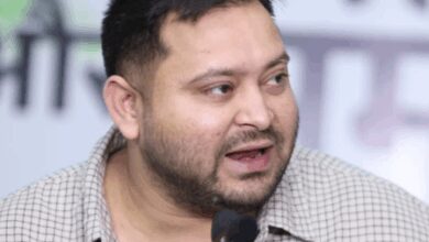 Tejashwi Yadav meets Gopal Khemka’s family, slams Nitish Kumar over rising crime in Bihar