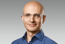 Apple appoints Indian-origin Sabih Khan as new chief operating officer