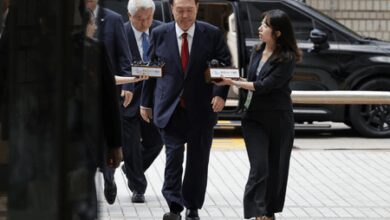 South Korea: Ex-President Yoon attends court hearing on his potential arrest