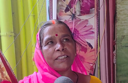 Bihar: Enhanced Rs 1,100 pension credited into bank accounts; beneficiaries express gratitude Bihar: Enhanced Rs 1,100 pension credited into bank accounts; beneficiaries express gratitude